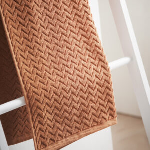Cosmo Living by Cosmopolitan Four Piece Chevron Towel Bundle - Terracotta