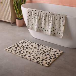 Cosmo Living Spotted Bathmat