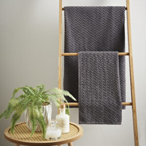 Cosmo Living by Cosmopolitan Chevron Bath Towel Charcoal - Pack of 2