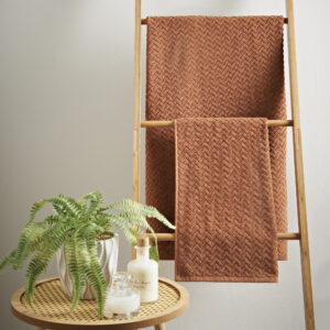 Cosmo Living by Cosmopolitan Chevron Bath Towel Terracotta - Pack of 2