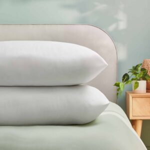 Silentnight Anti-Allergy Pillow - White, Pack of 2, Anti-Bacterial pillows